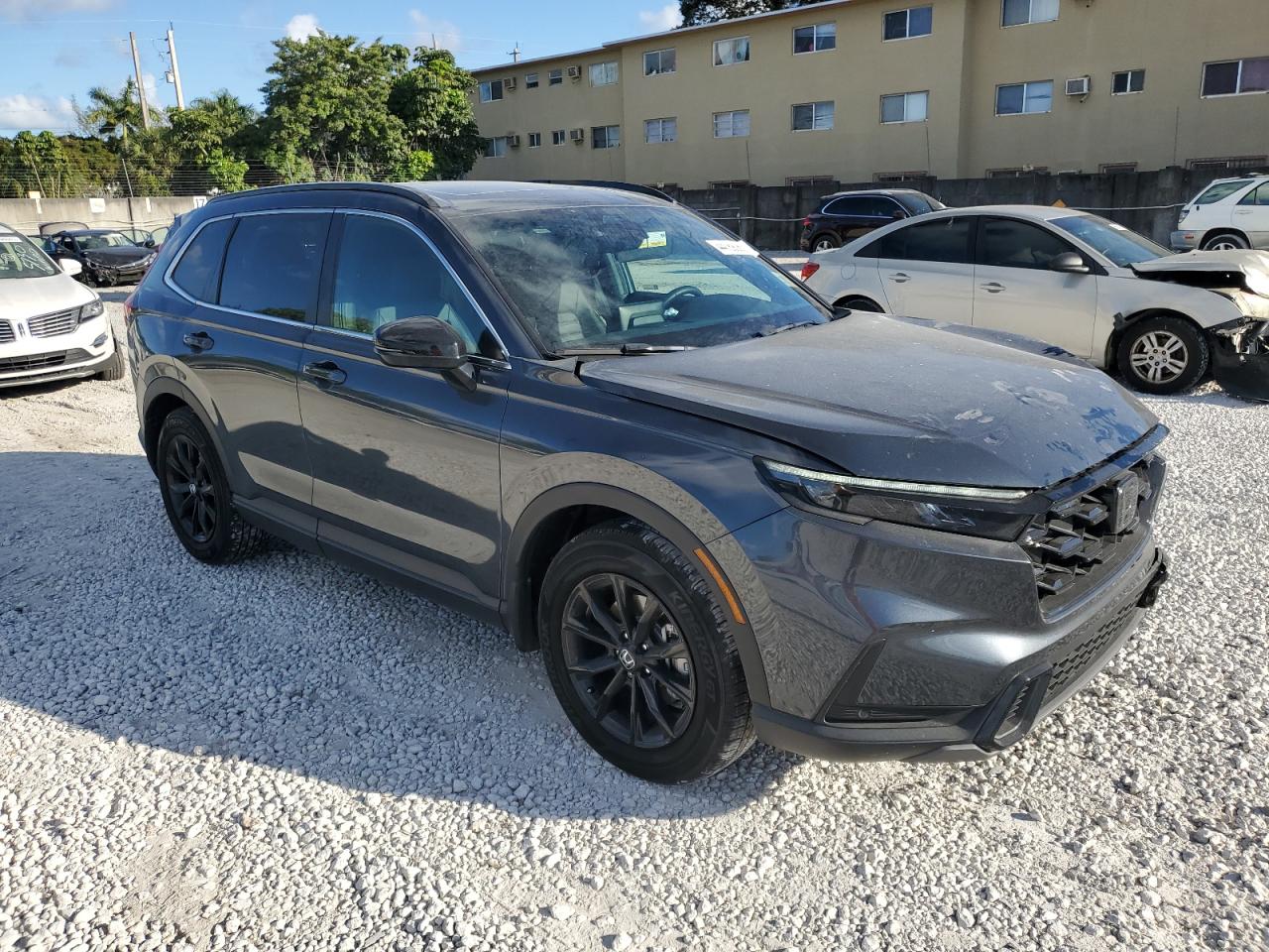 2024 Honda CR-V - Image 4