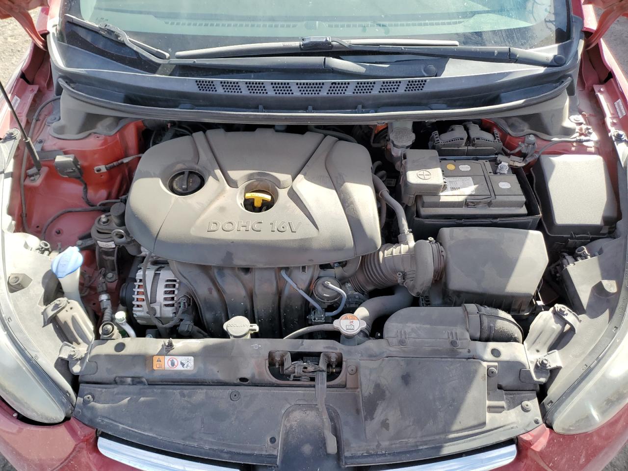2015 Hyundai Elantra - Image 11