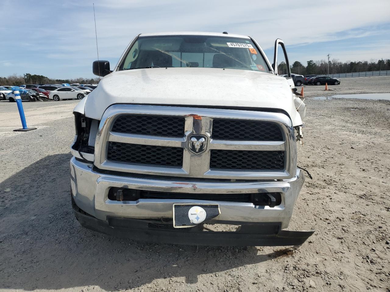 2014 RAM 2500 - Image 5