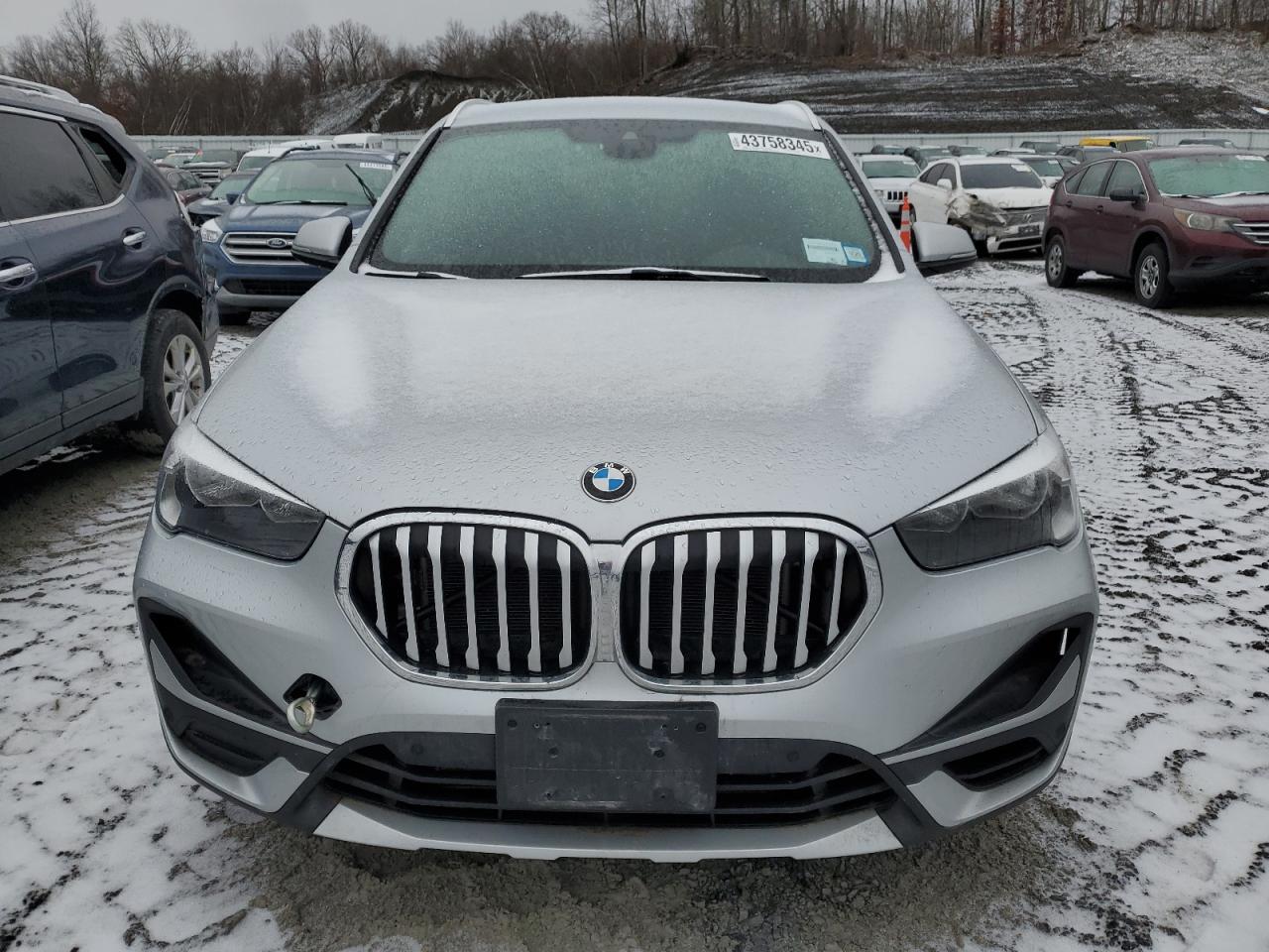 2021 BMW X1 - Image 5