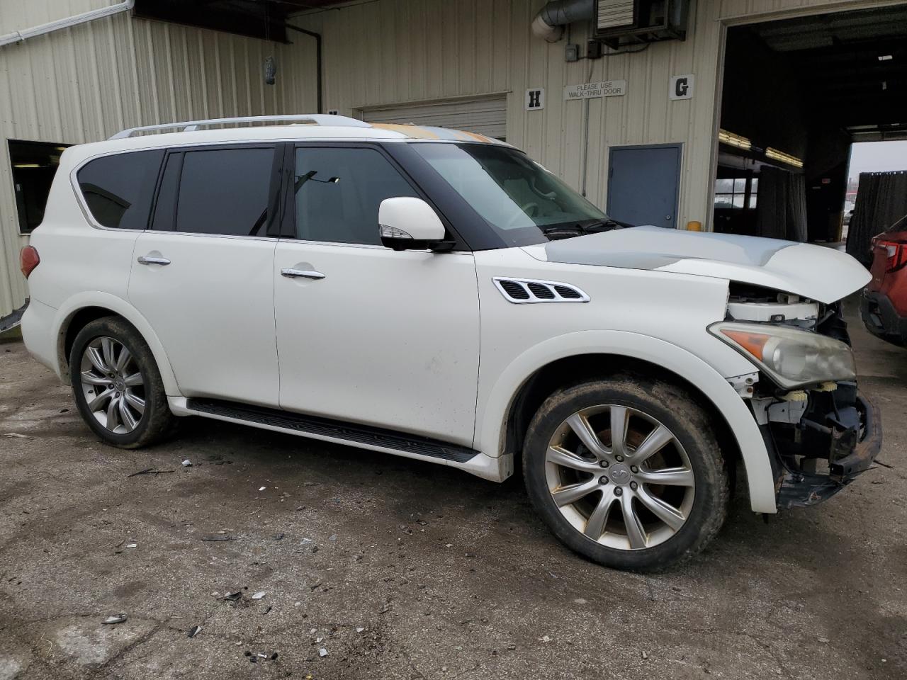 2011 Infiniti QX56 - Image 4