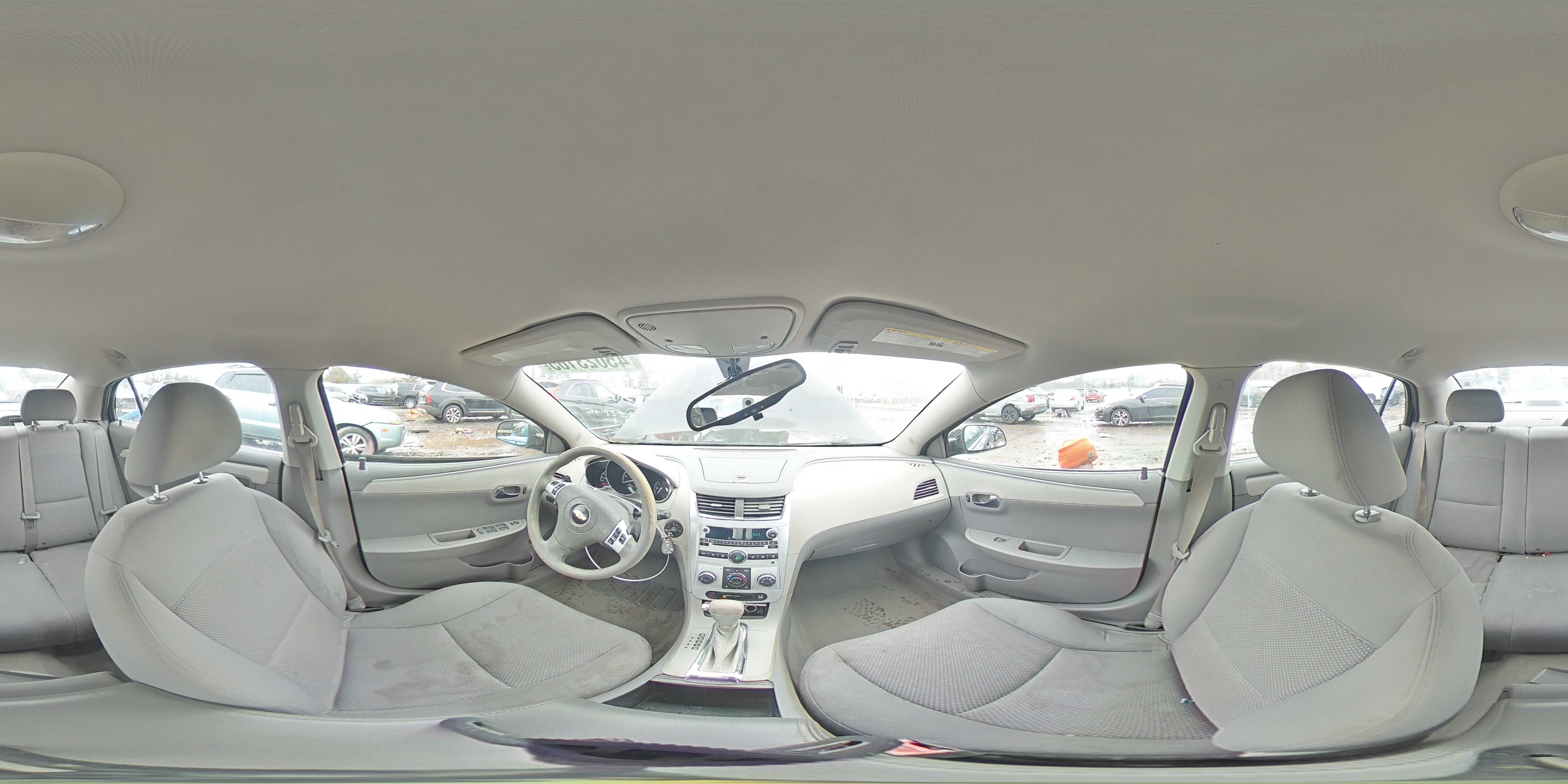2010 Chevrolet Malibu - Image 13