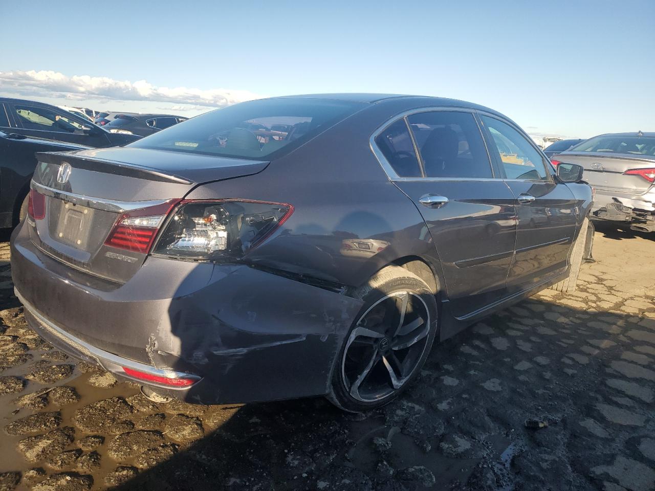 2016 Honda Accord - Image 3