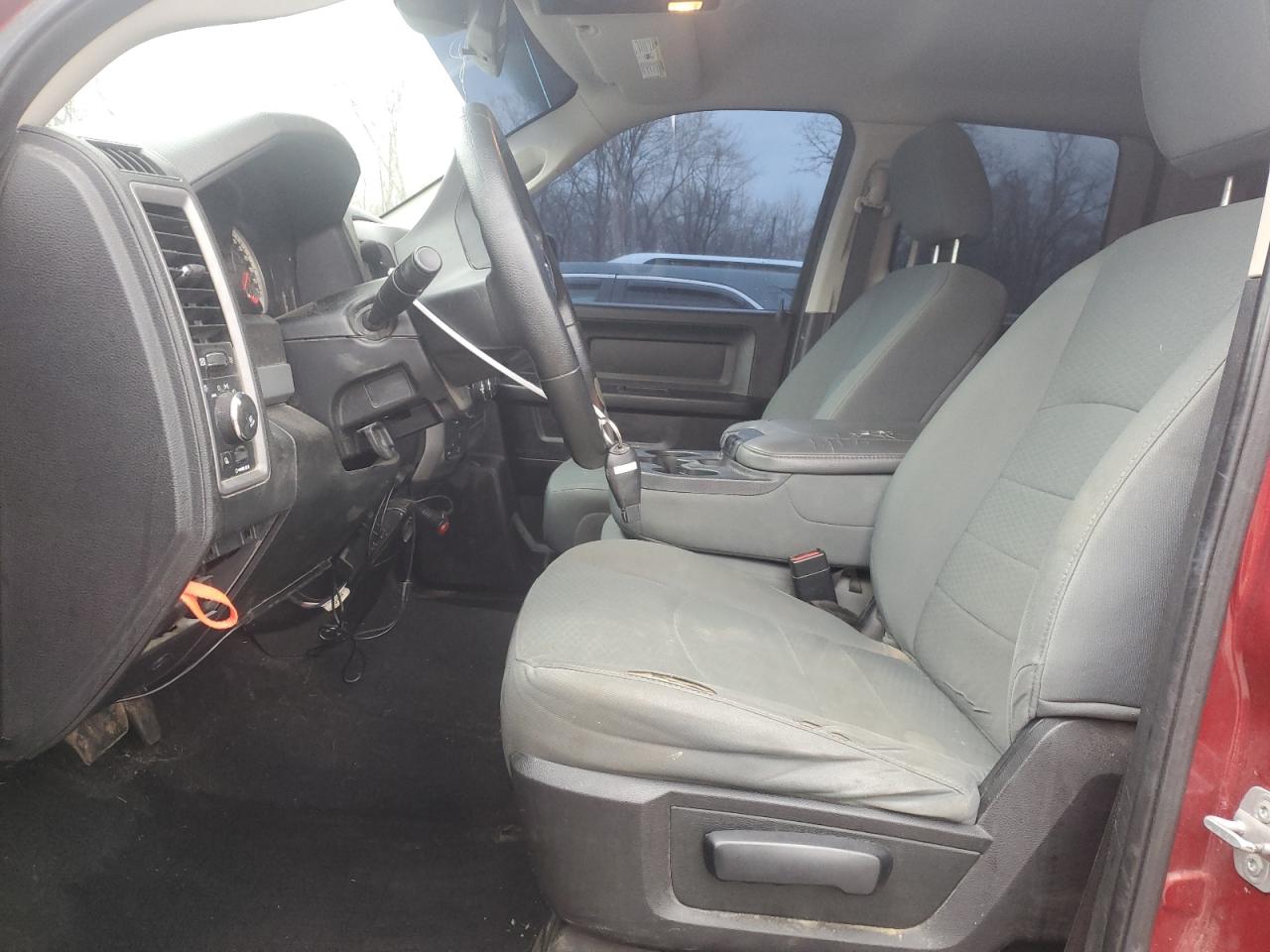 2014 RAM 1500 - Image 7