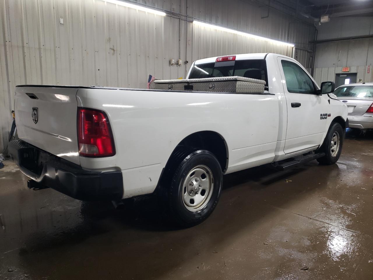 2014 RAM 1500 - Image 3