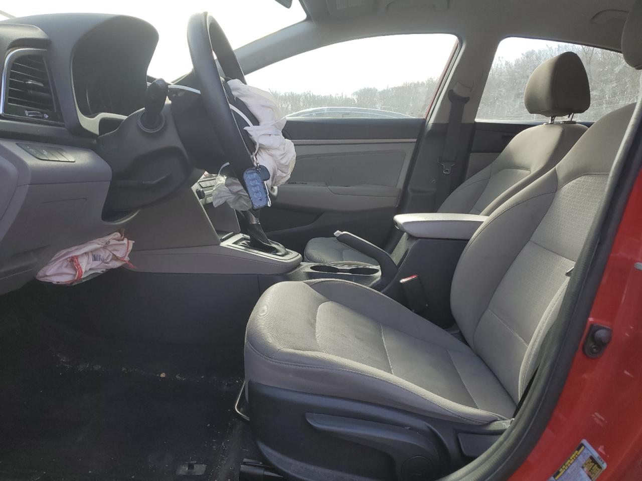 2018 Hyundai Elantra - Image 7