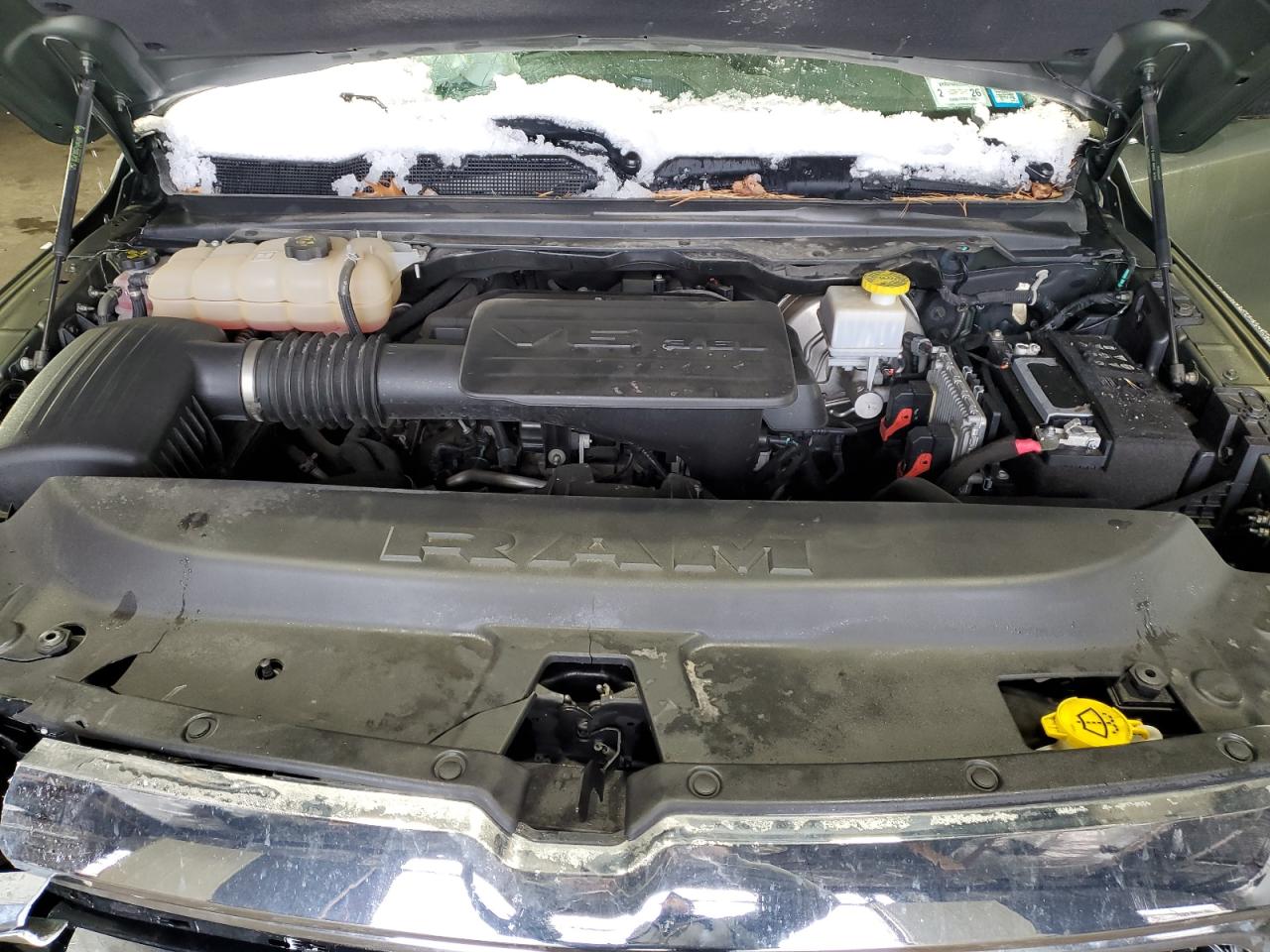 2021 RAM 1500 - Image 11