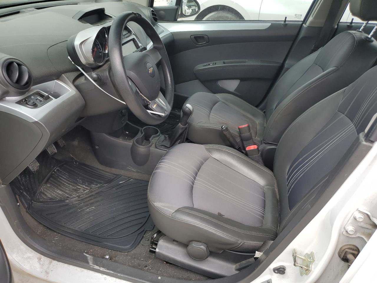 2013 Chevrolet Spark - Image 7