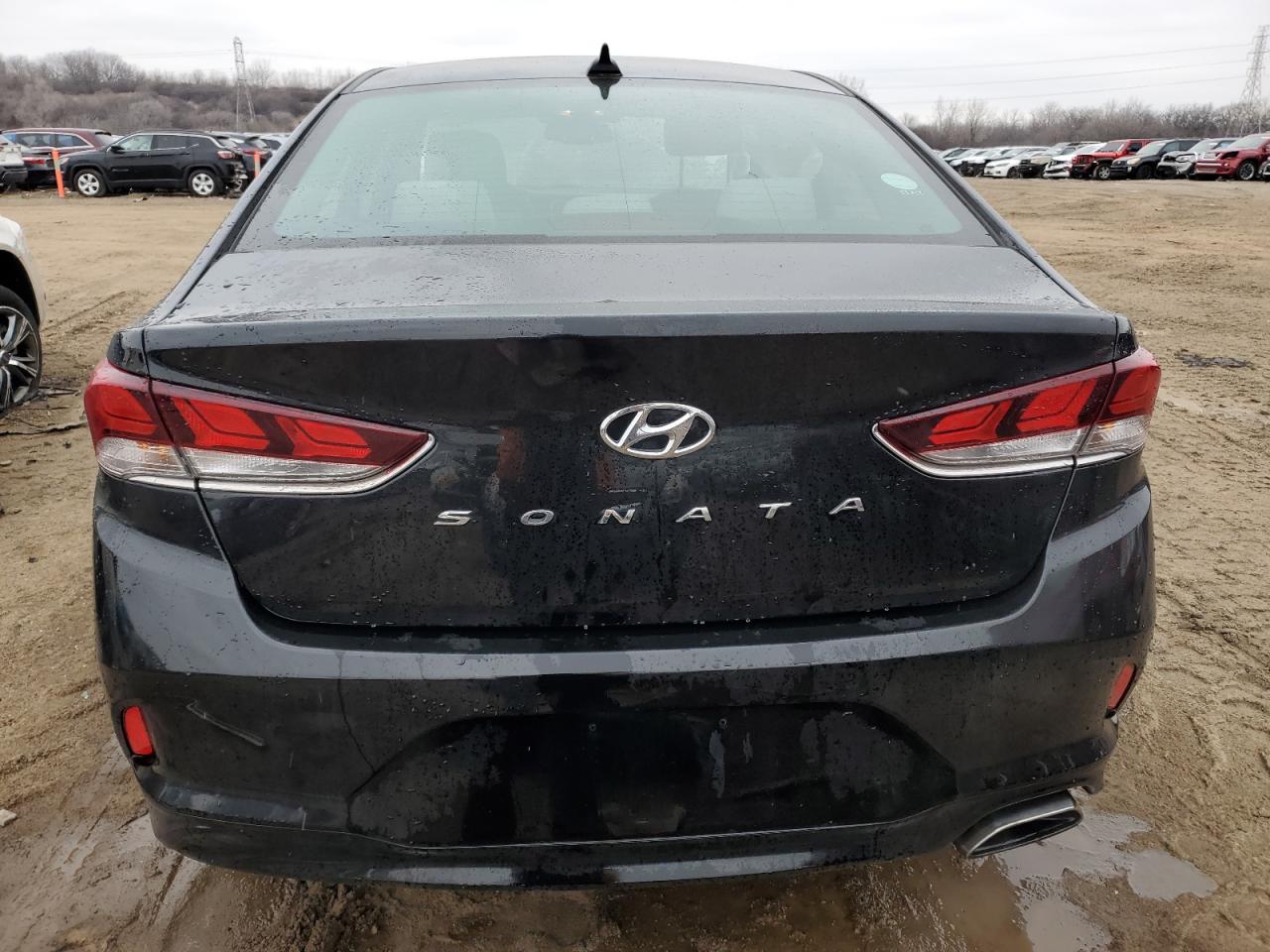 2018 Hyundai Sonata - Image 6