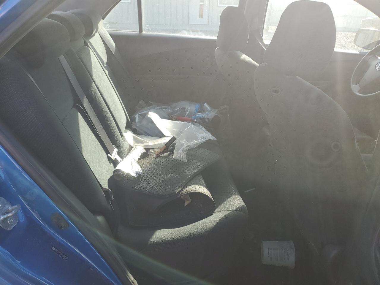 2010 Toyota Yaris - Image 10