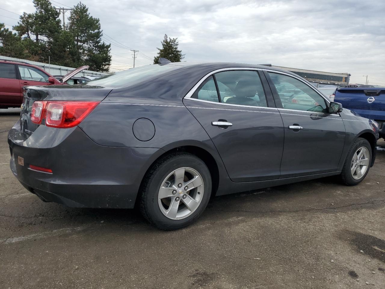 2013 Chevrolet Malibu - Image 3