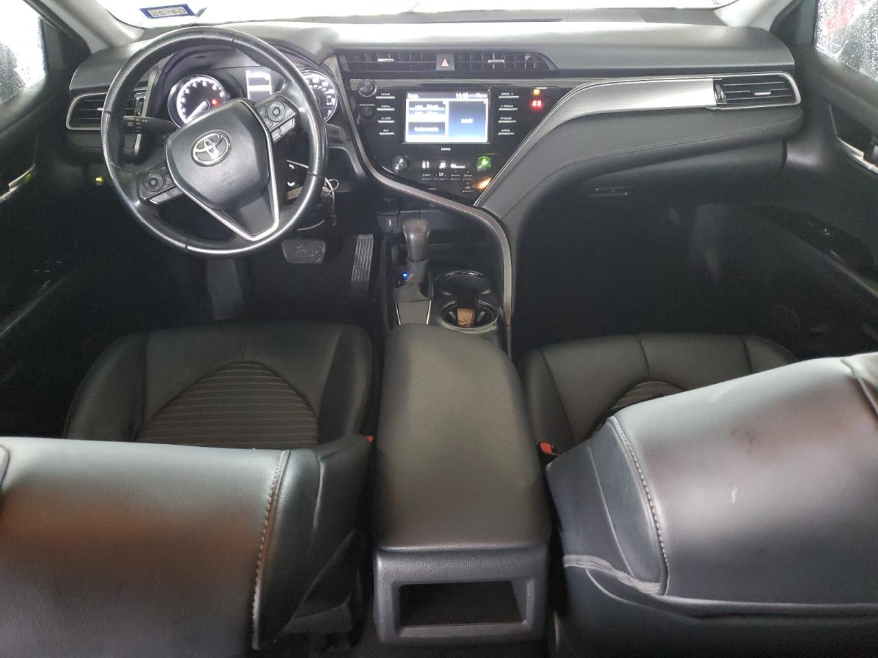 2020 Toyota Camry - Image 8