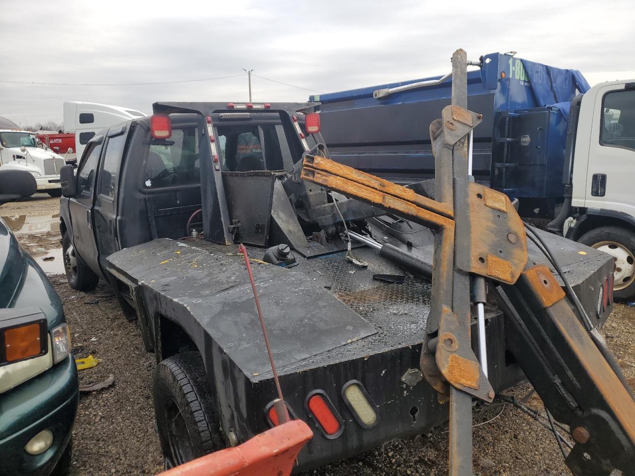 2000 Ford F350 - Image 2