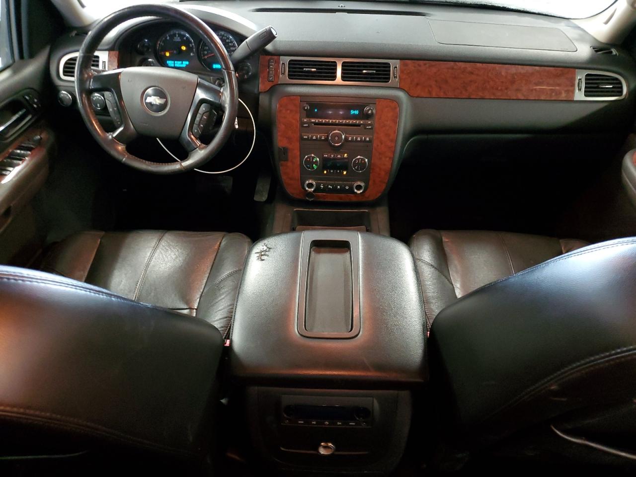 2007 Chevrolet Silverado - Image 8