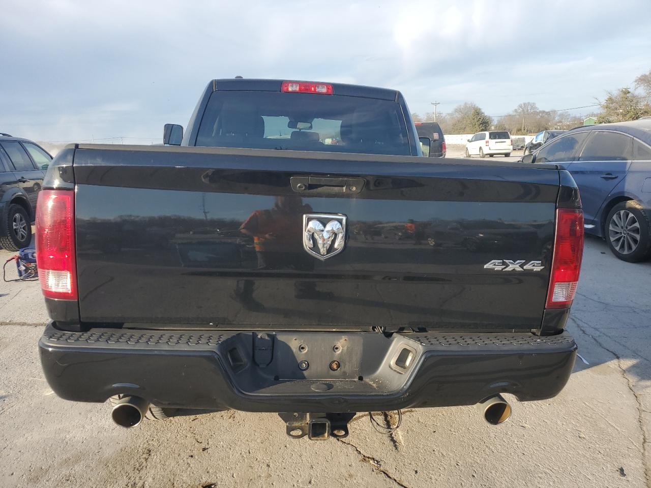 2014 RAM 1500 - Image 6