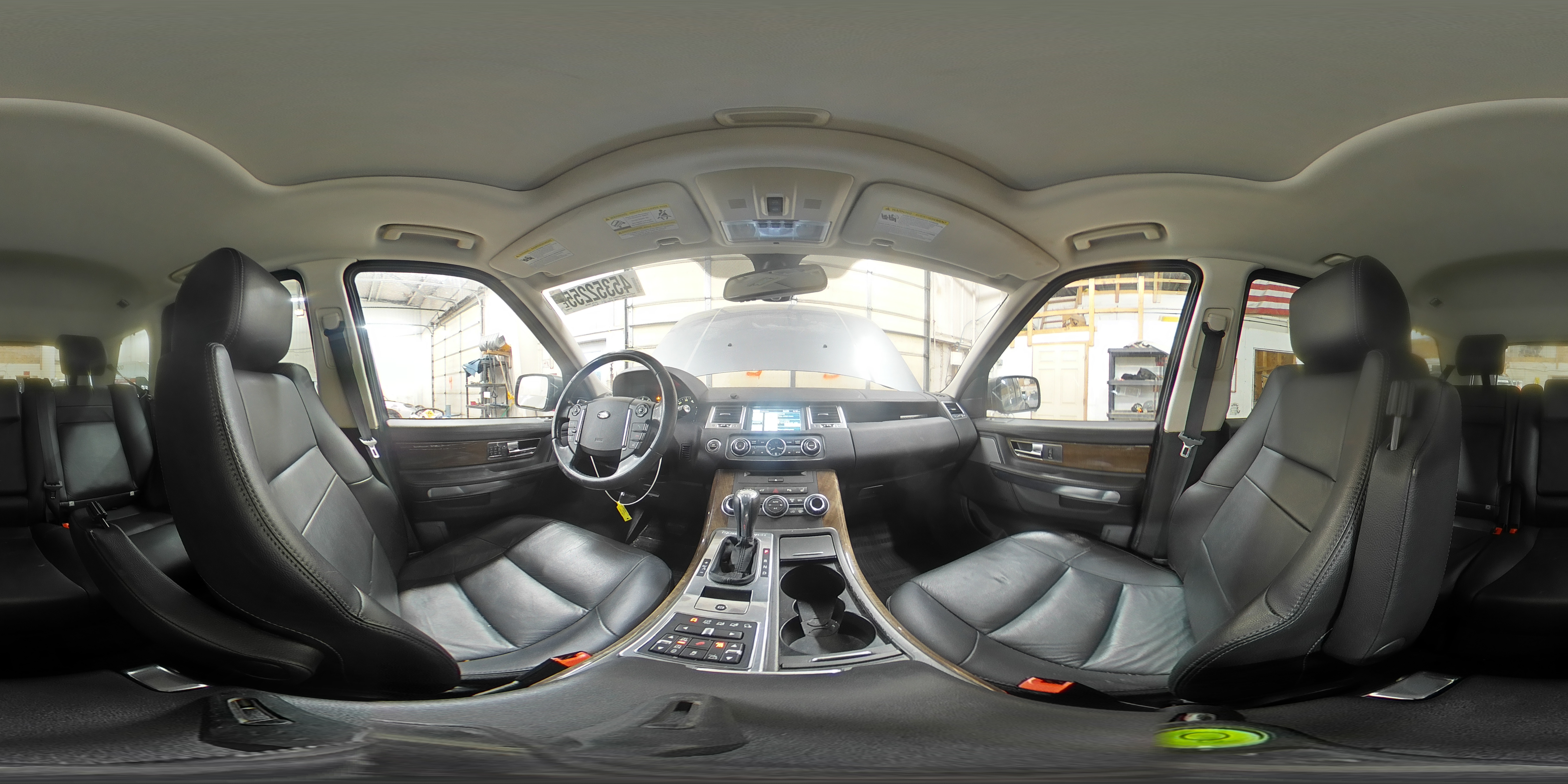 2012 Land Rover Range Rover - Image 14