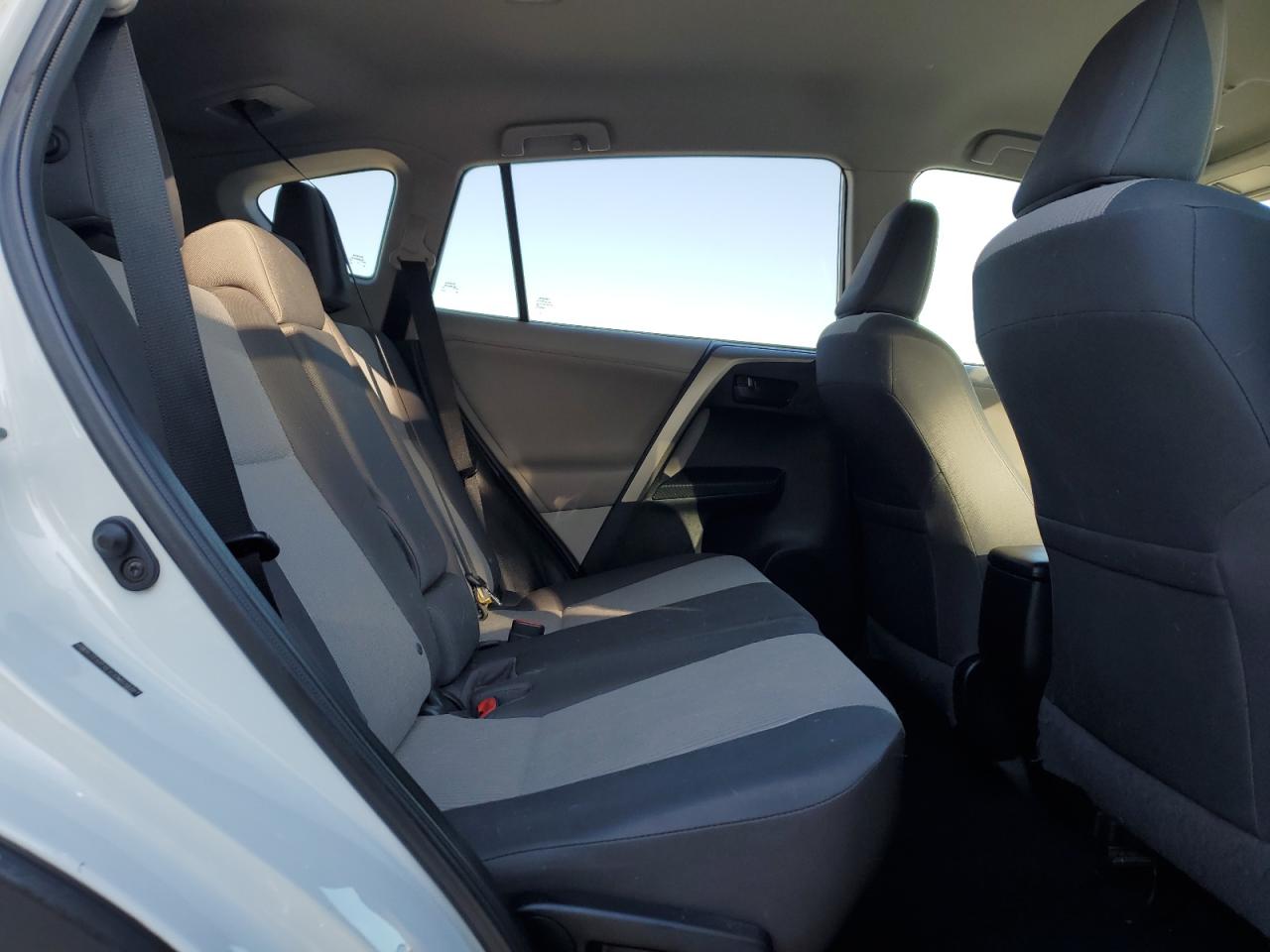 2013 Toyota RAV 4 - Image 11