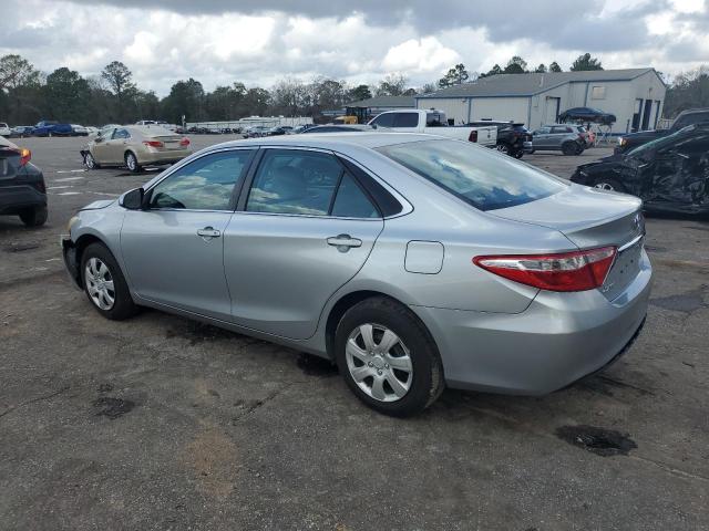  TOYOTA CAMRY 2015 Серебристый