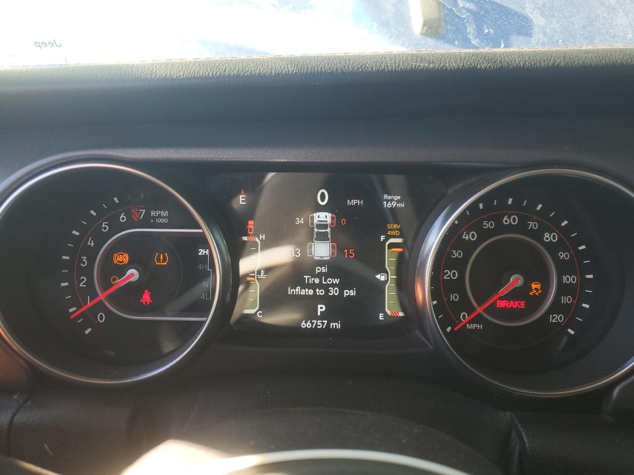 2021 Jeep Gladiator - Image 9