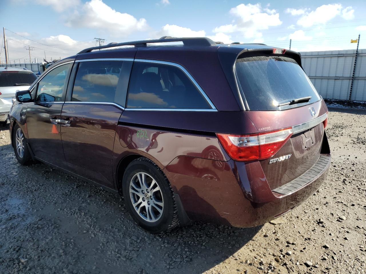 2011 Honda Odyssey - Image 2