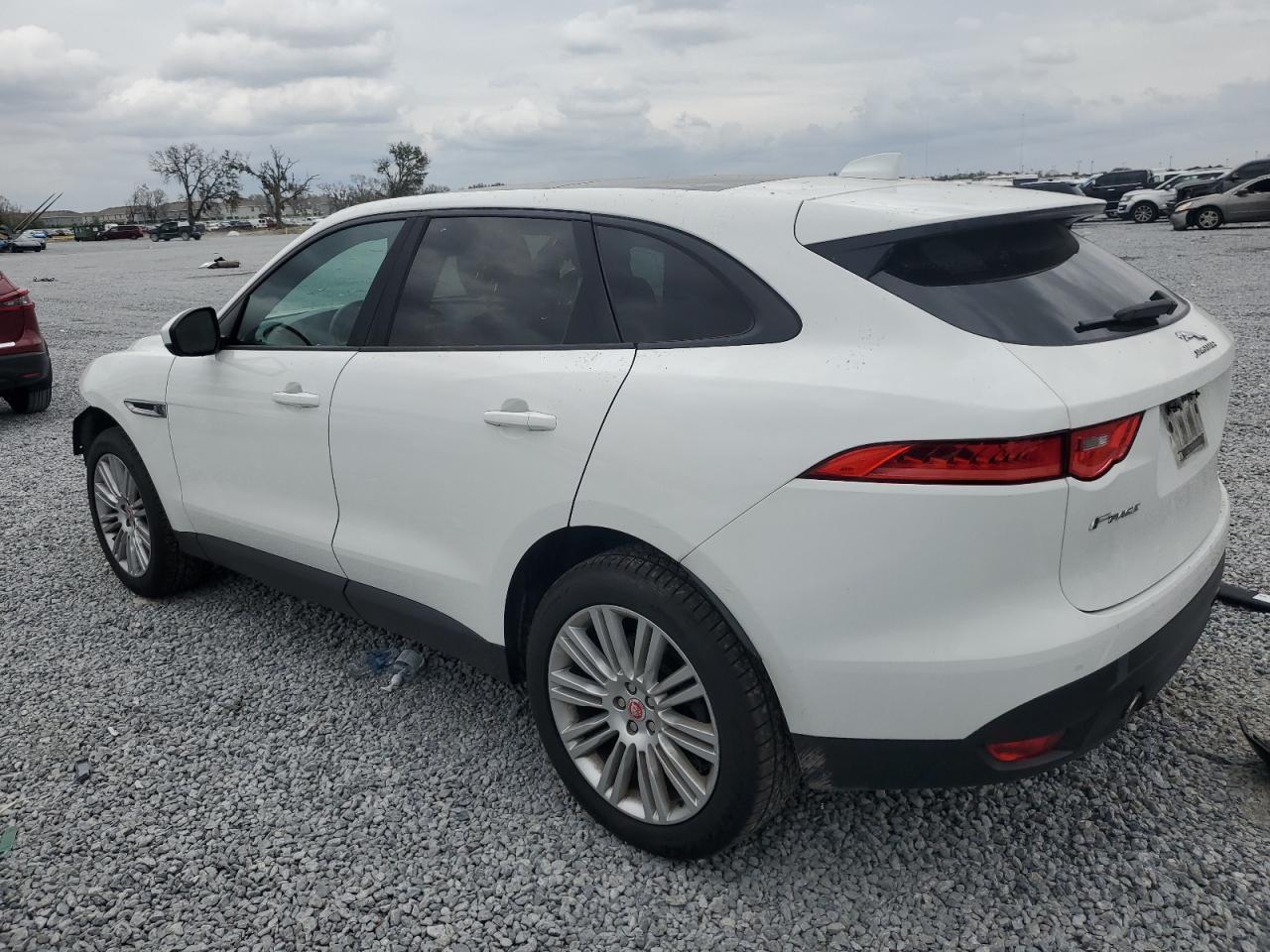 2017 Jaguar F-Pace - Image 2