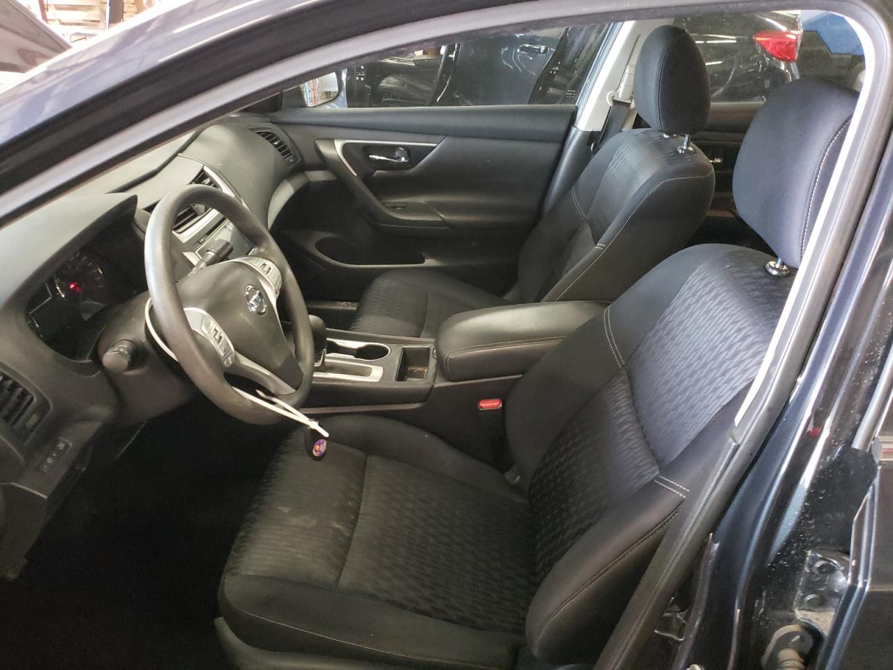 2017 Nissan Altima - Image 7