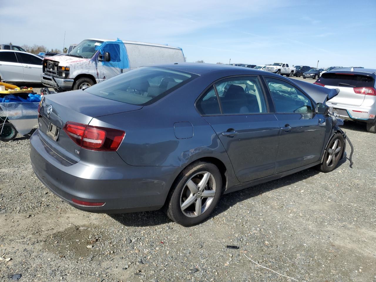 2016 Volkswagen Jetta - Image 3