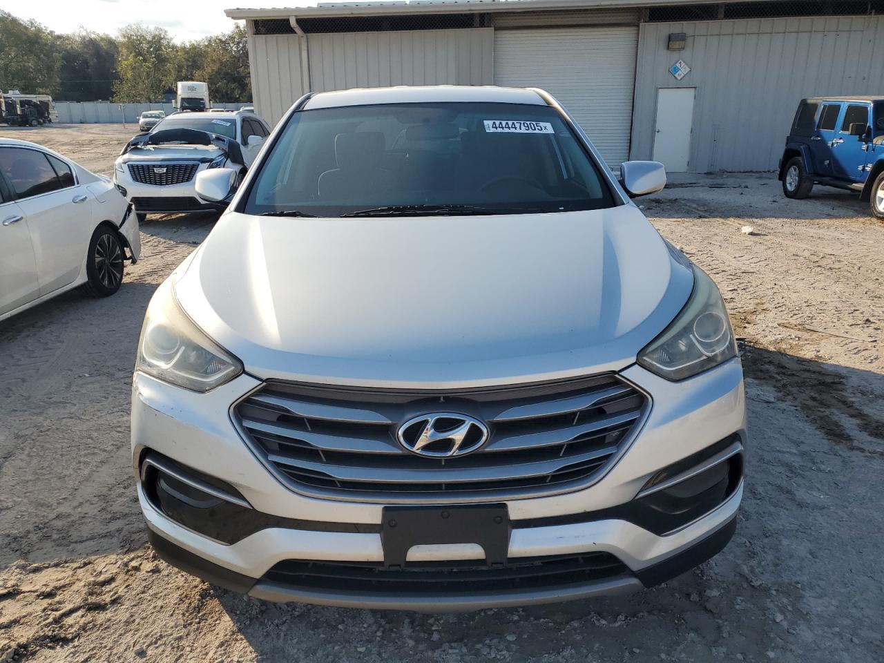 2017 Hyundai Santa Fe - Image 5