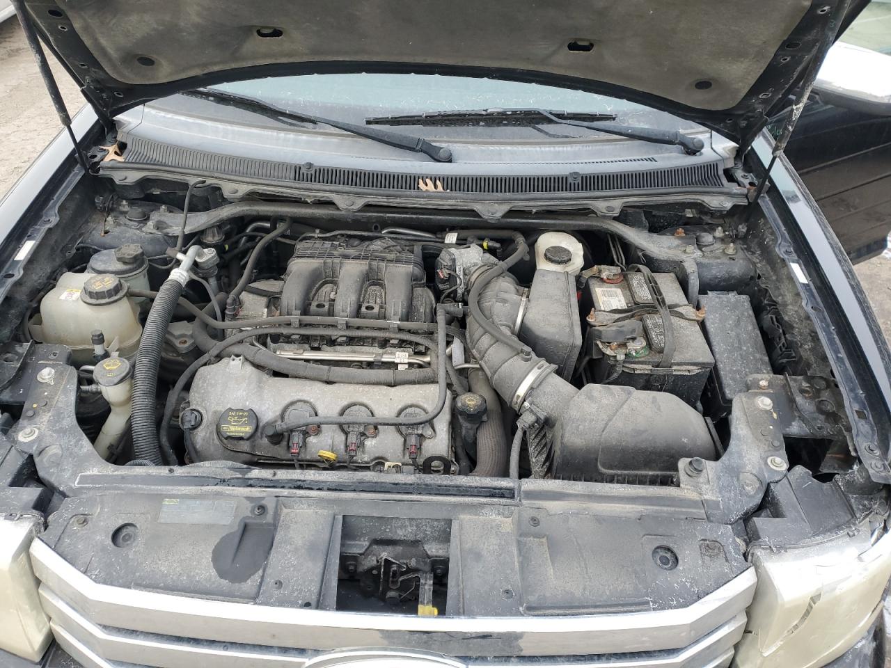 2010 Ford Flex - Image 12