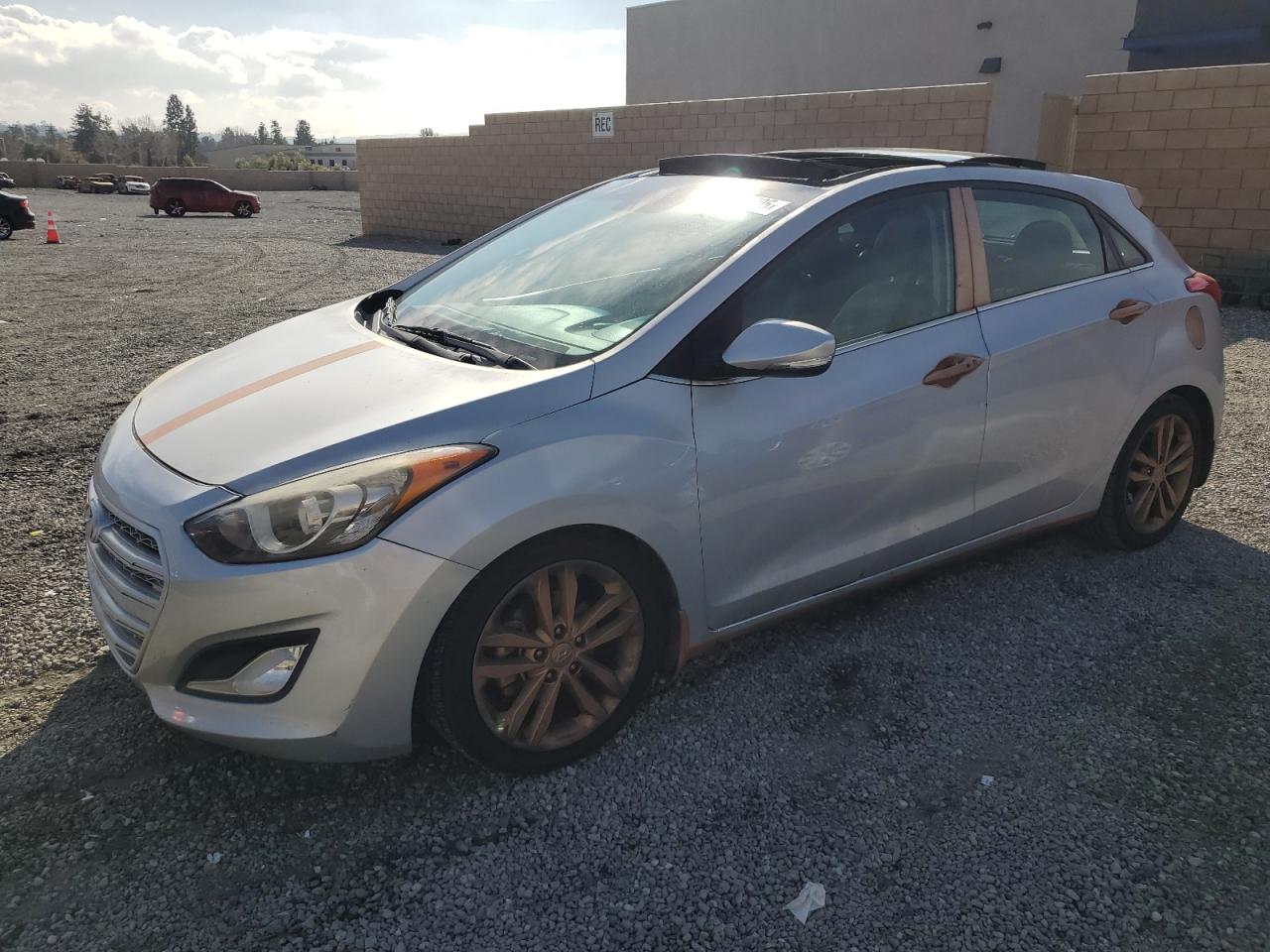 2016 Hyundai Elantra - Image 1
