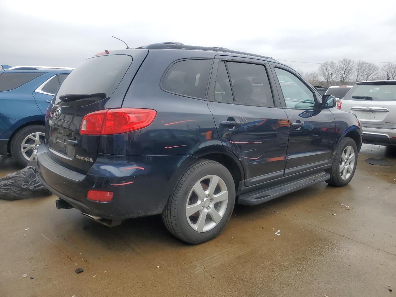 2009 Hyundai Santa Fe - Image 3