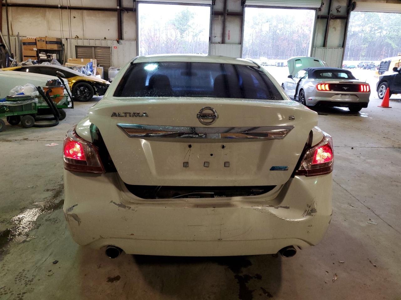 2013 Nissan Altima - Image 6