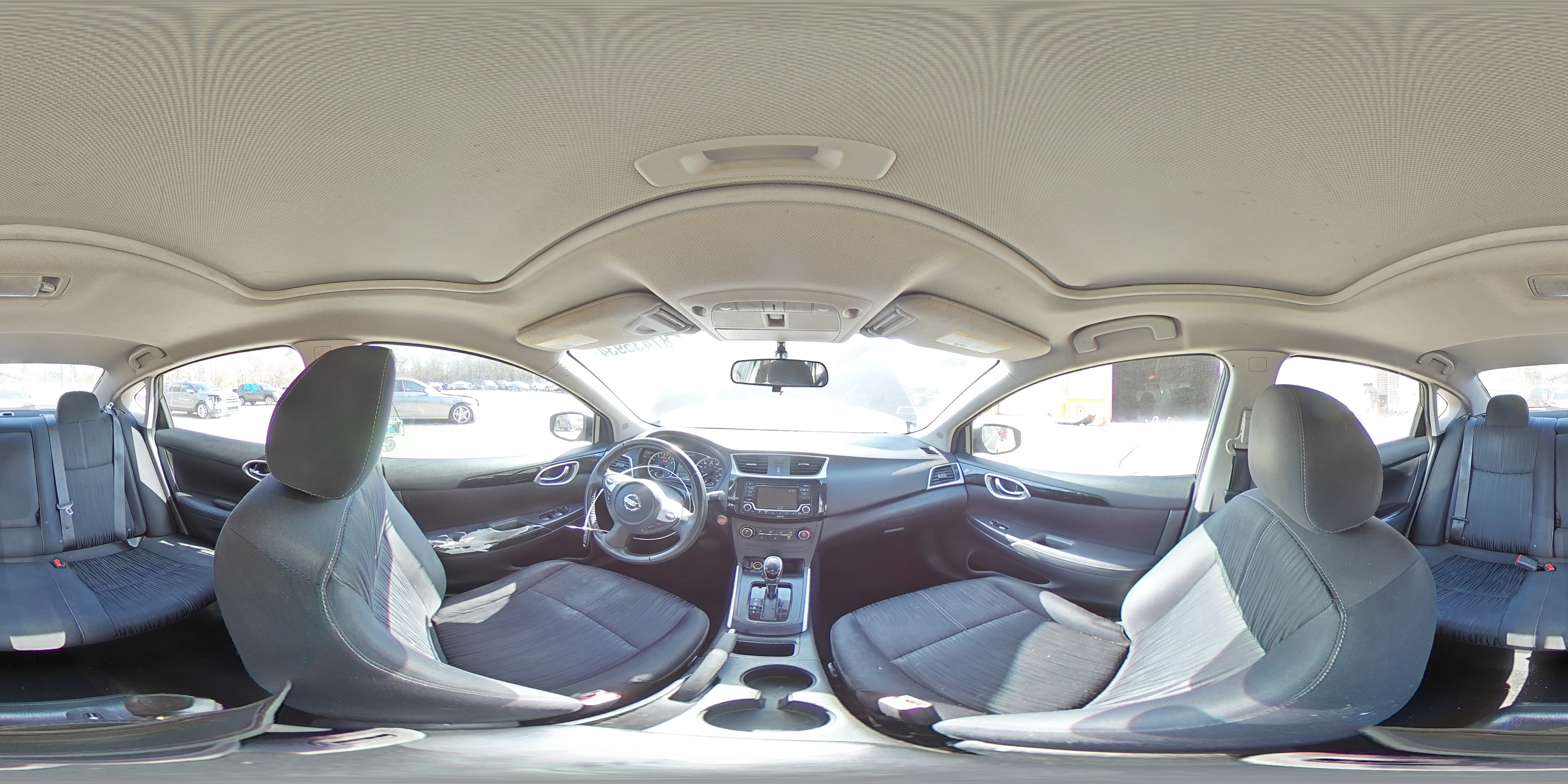 2016 Nissan Sentra - Image 14