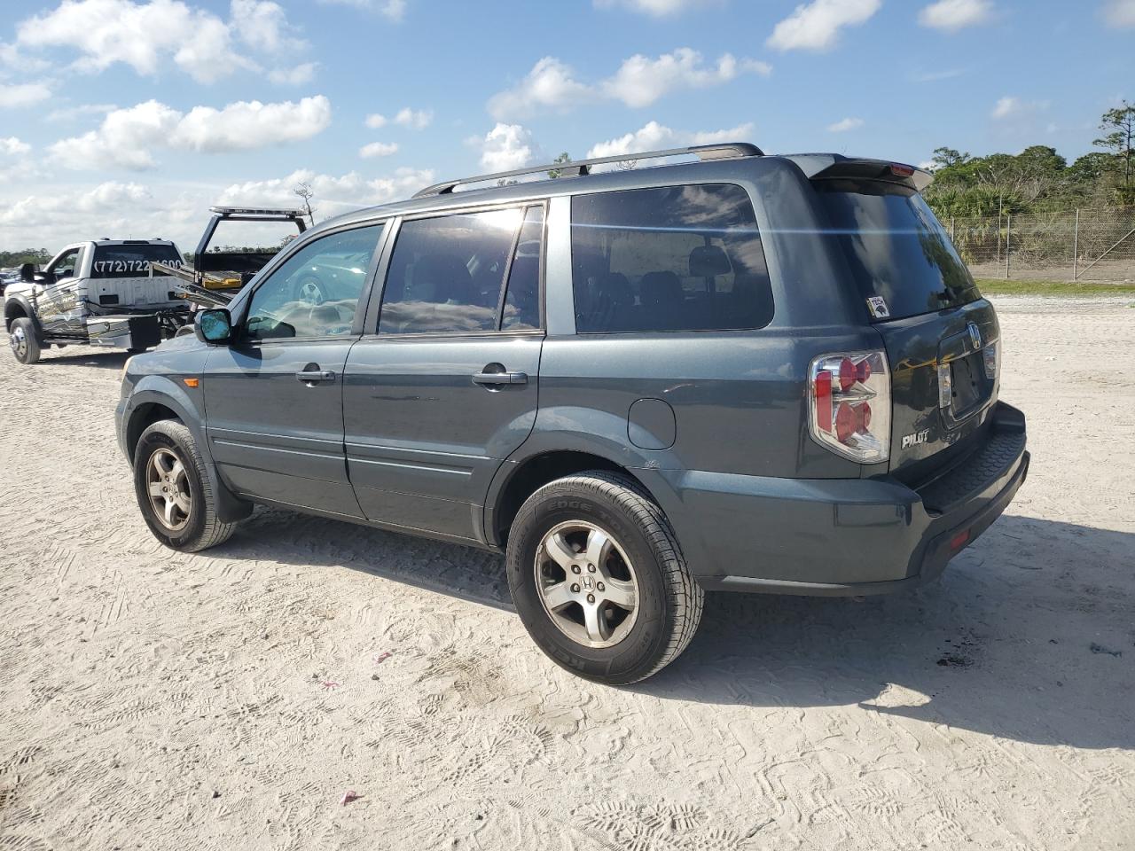 2006 Honda Pilot - Image 2