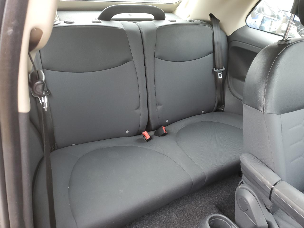2012 Fiat 500 - Image 10