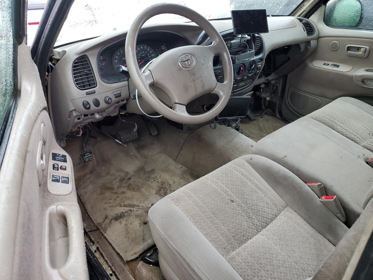 2005 Toyota Tundra - Image 8