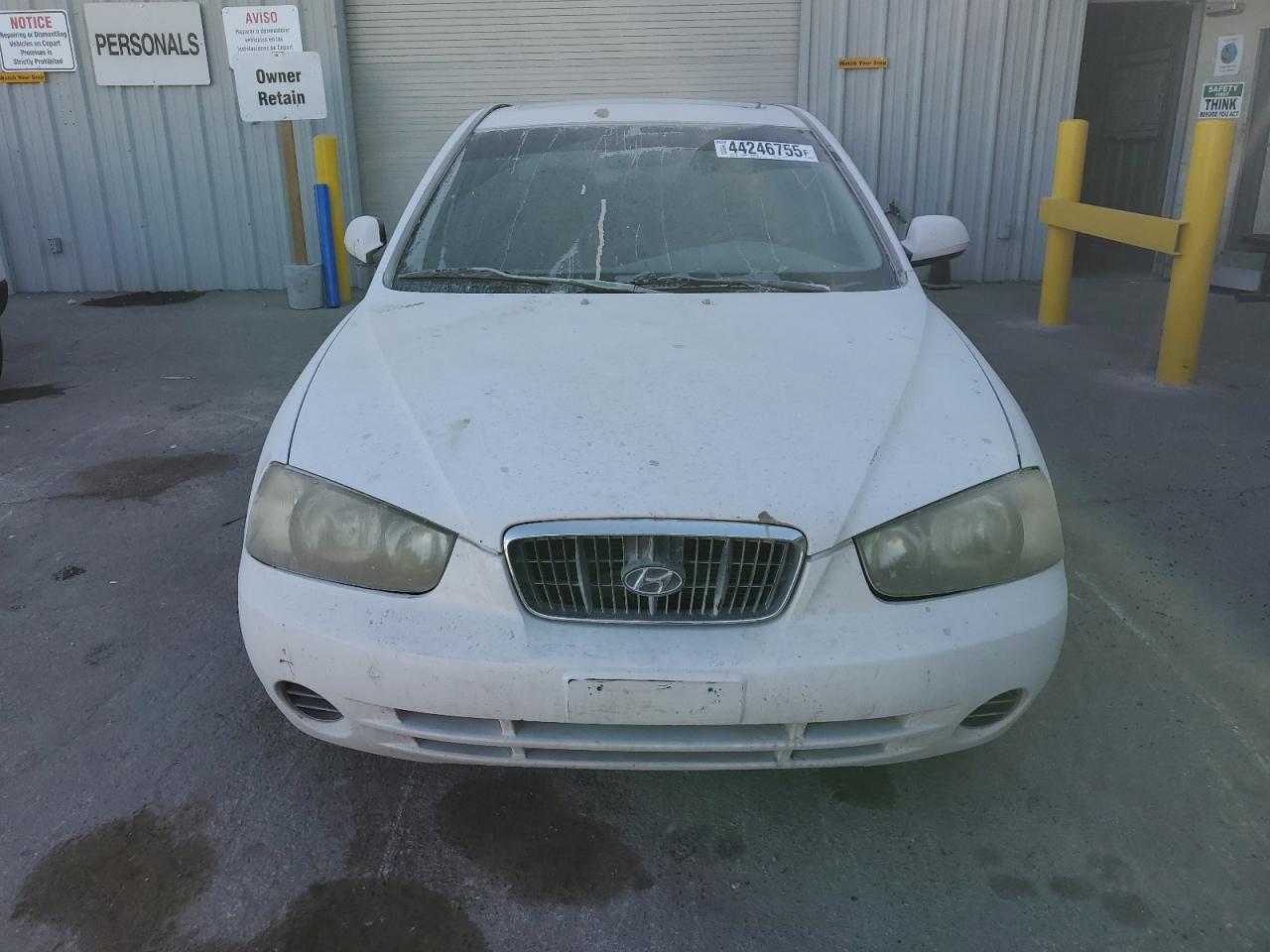 2002 Hyundai Elantra - Image 5