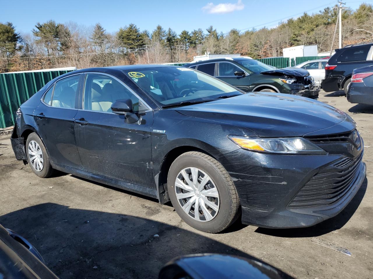 2019 Toyota Camry - Image 4