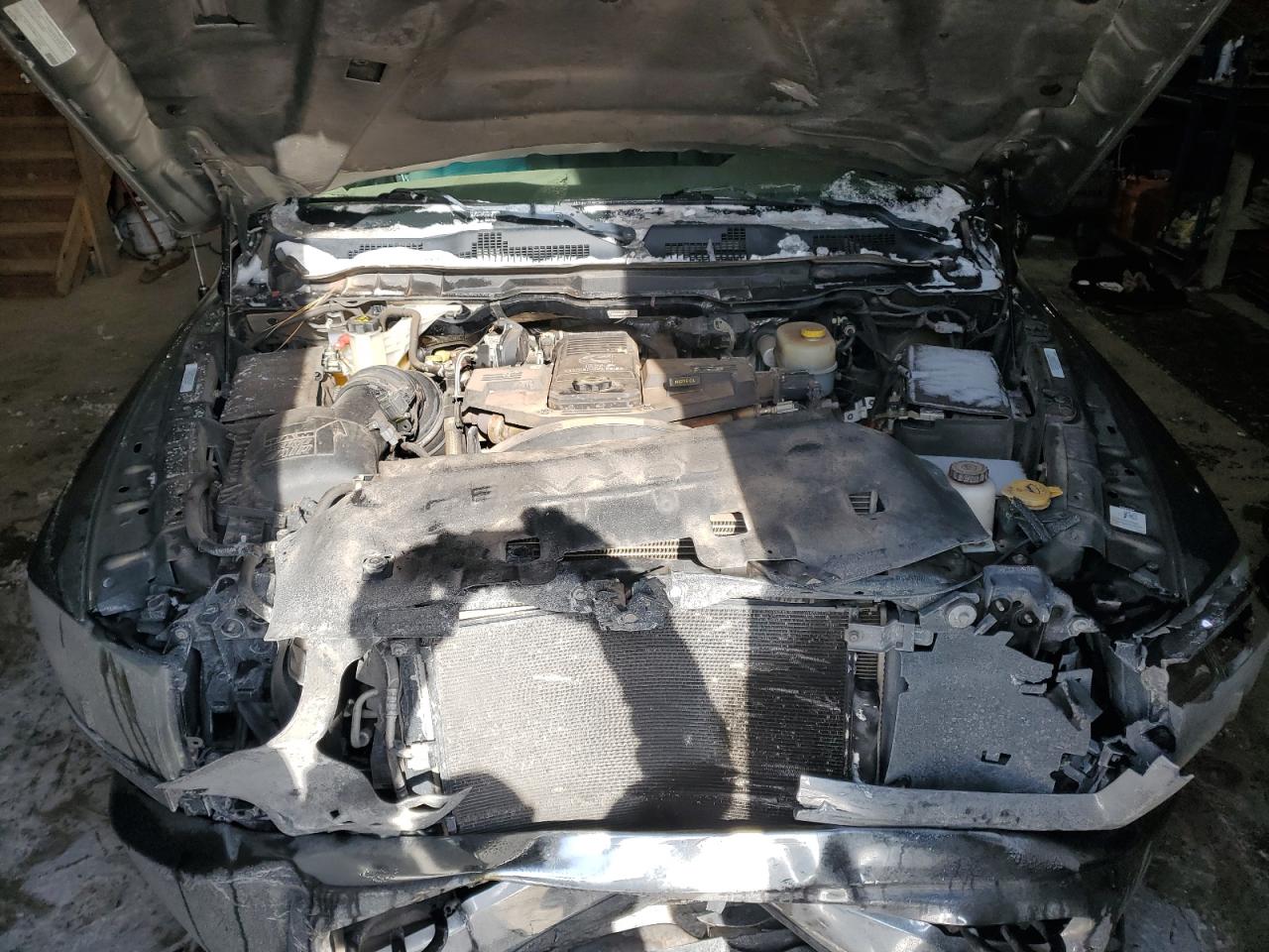 2014 RAM 3500 - Image 12