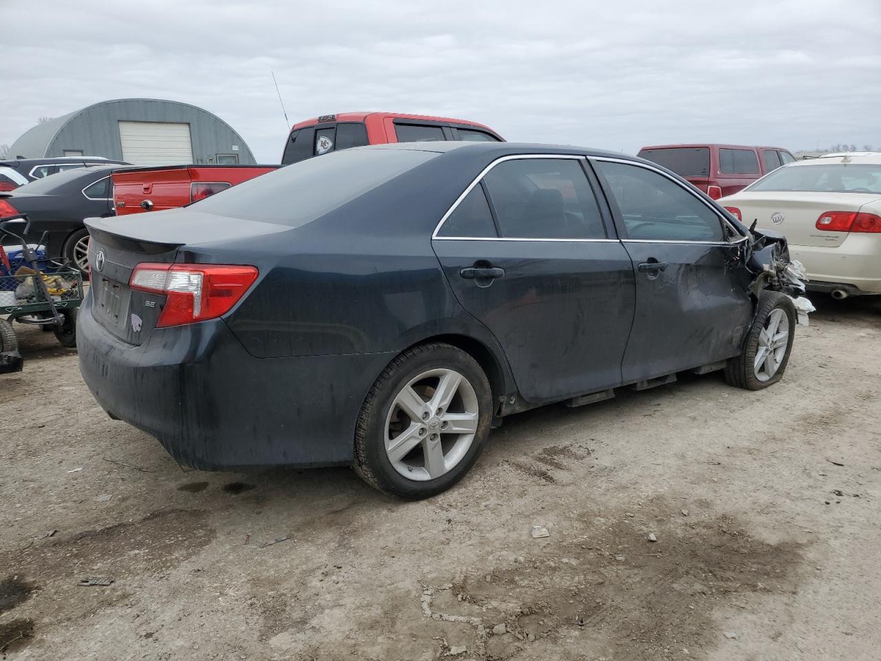 2012 Toyota Camry - Image 3