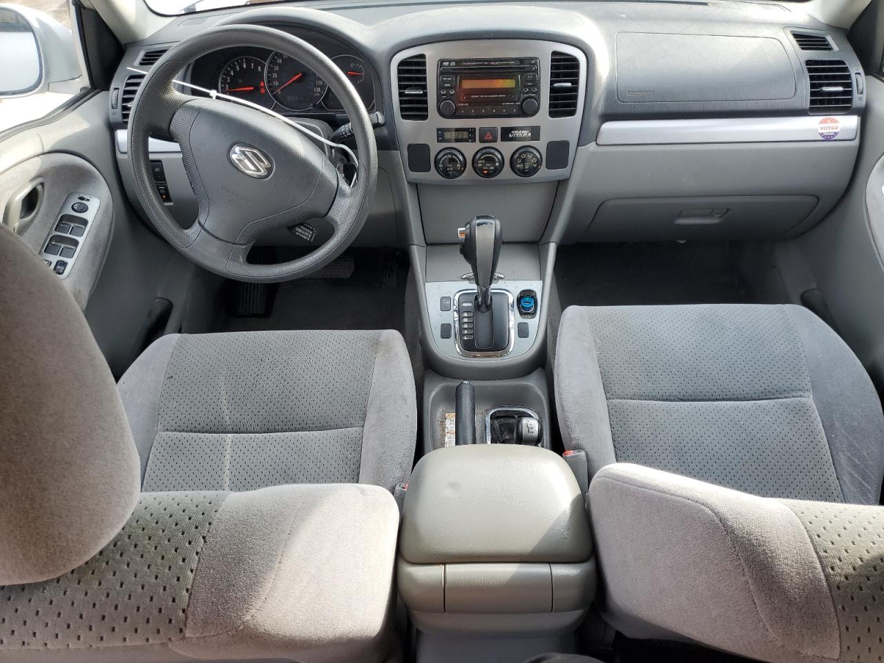 2005 Suzuki Grand Vitara - Image 8