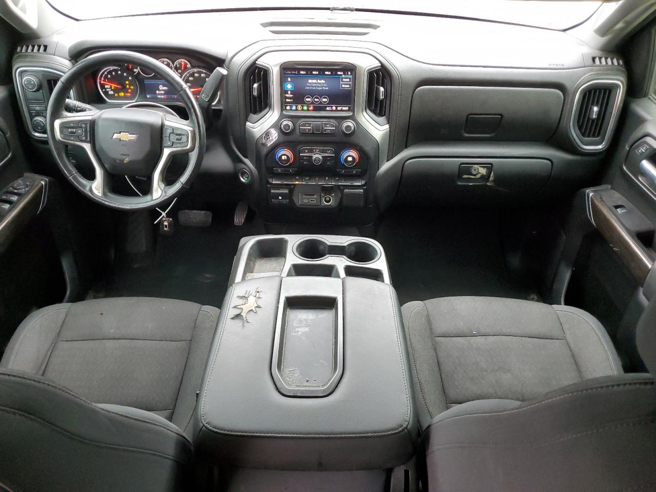 2019 Chevrolet Silverado - Image 8