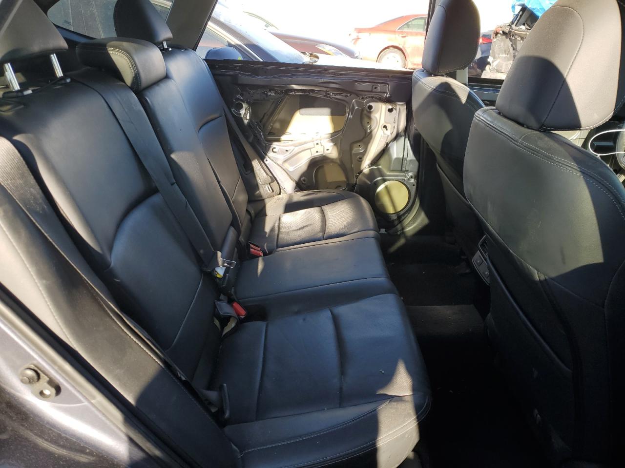 2017 Subaru Outback - Image 11