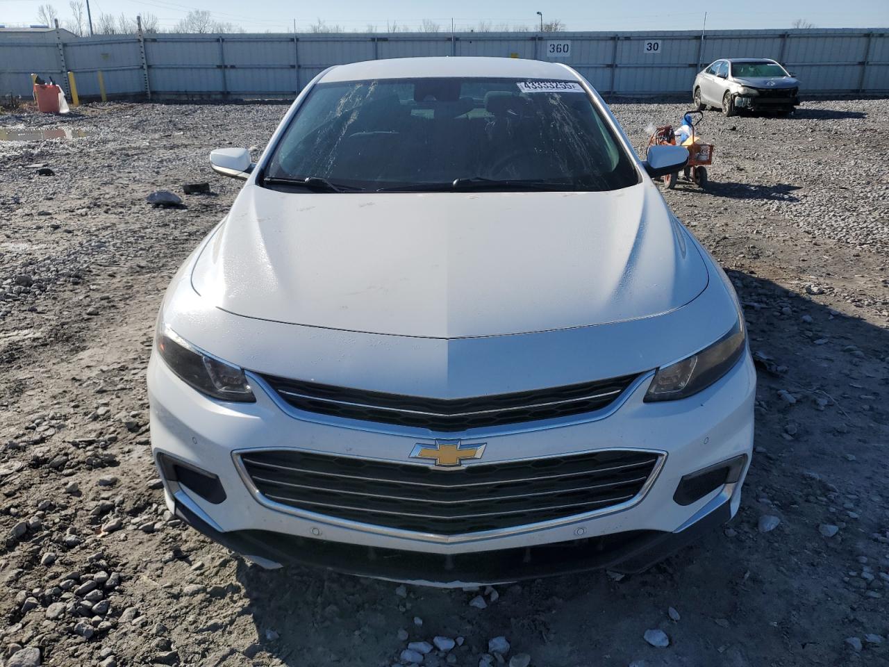 2016 Chevrolet Malibu - Image 5