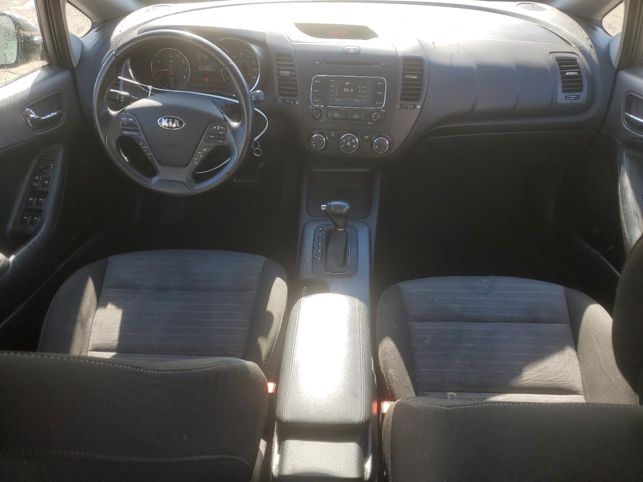 2016 Kia Forte - Image 8