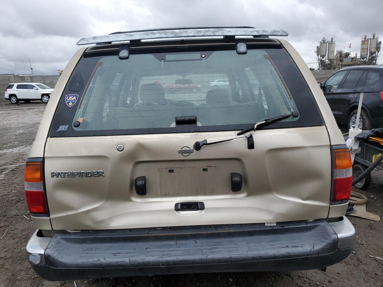 1999 Nissan Pathfinder - Image 6