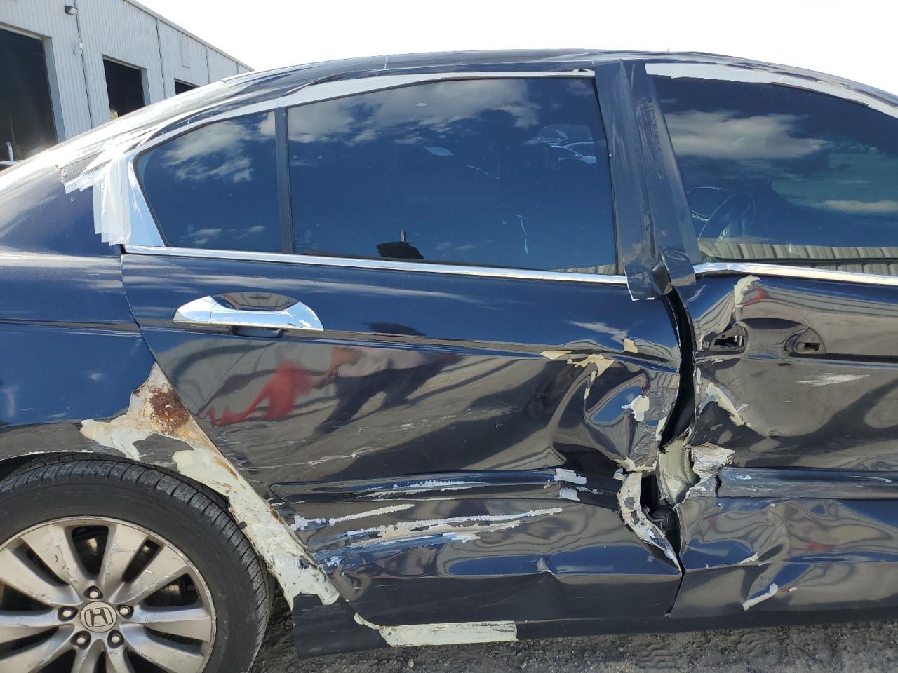 2011 Honda Accord - Image 10
