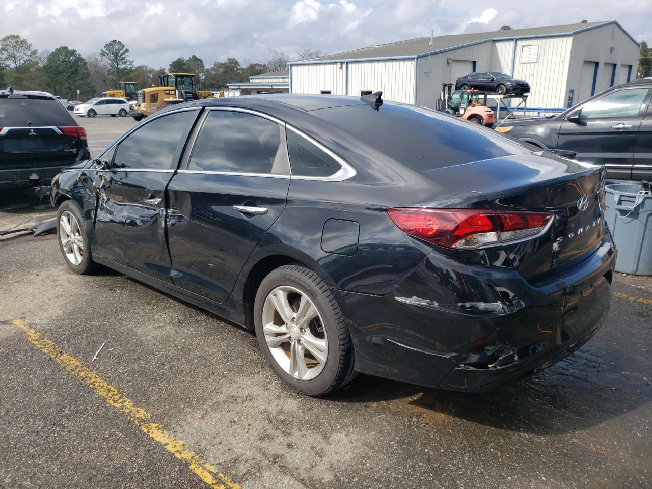 2018 Hyundai Sonata - Image 2