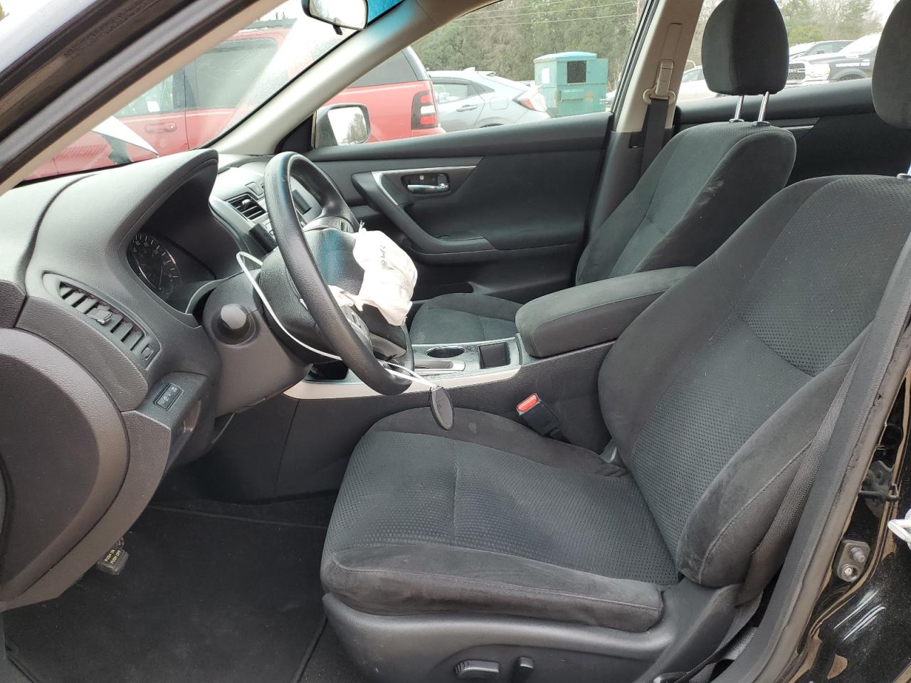 2015 Nissan Altima - Image 7