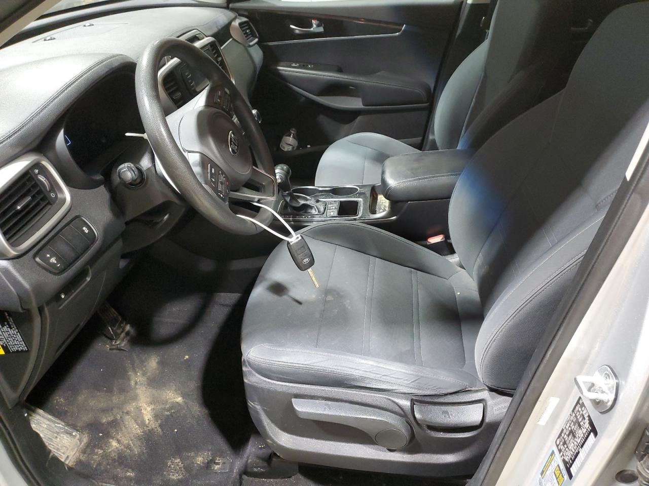 2016 Kia Sorento - Image 7